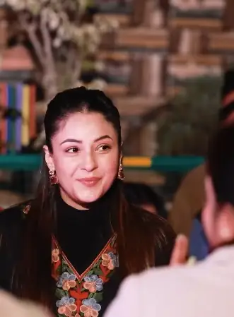 मैं हर पल को जी रही हूं